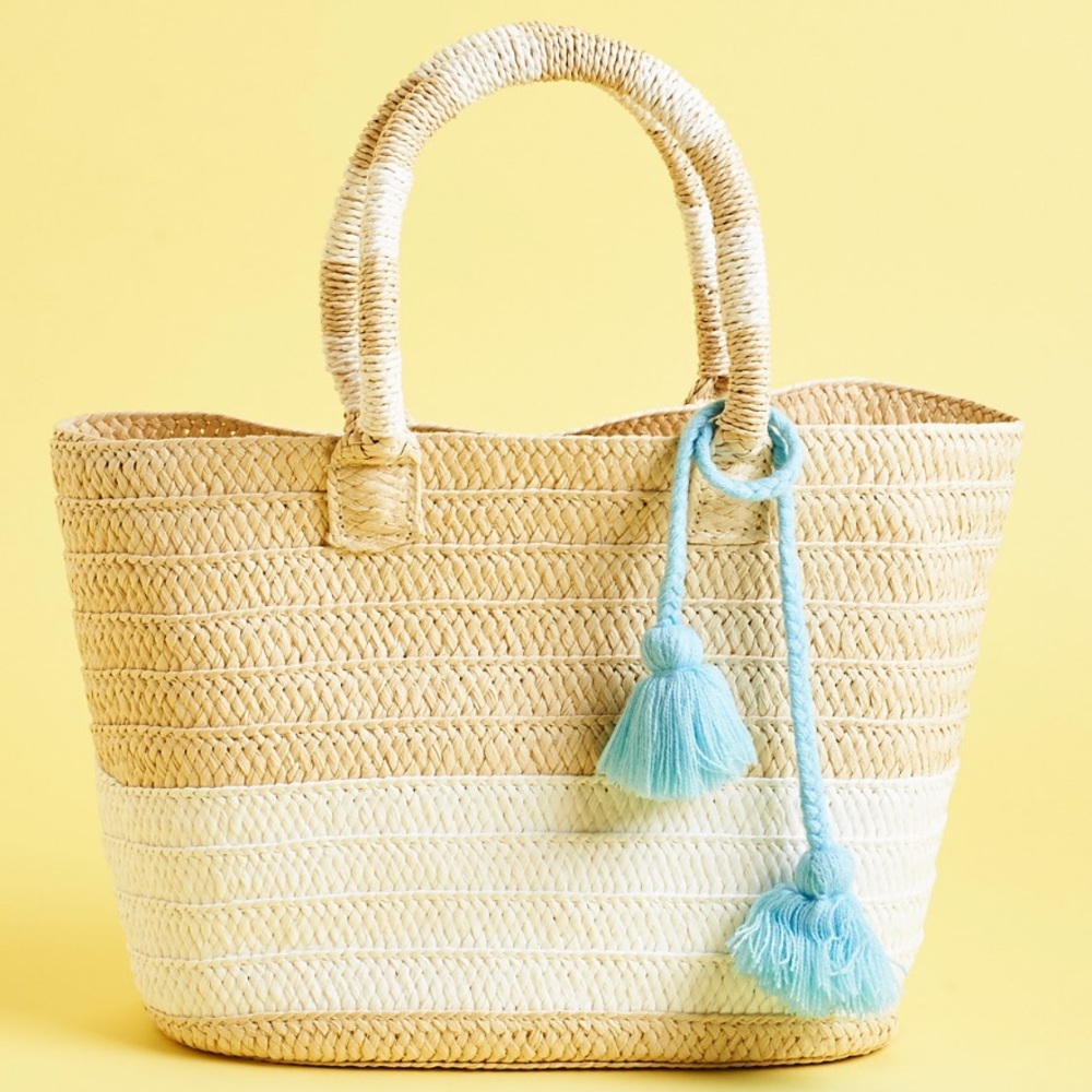 ALTRU straw tote beach bag with tassels